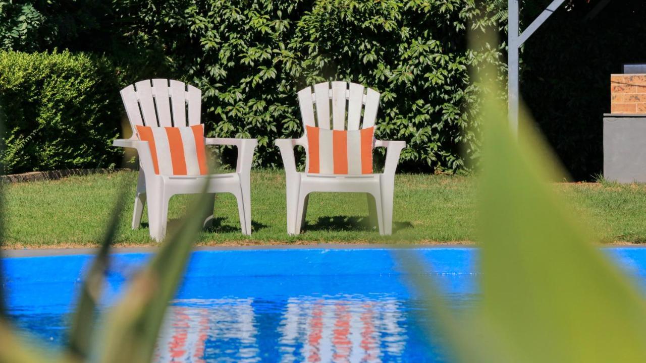 Country Leisure Motor Inn Дабо Екстериор снимка